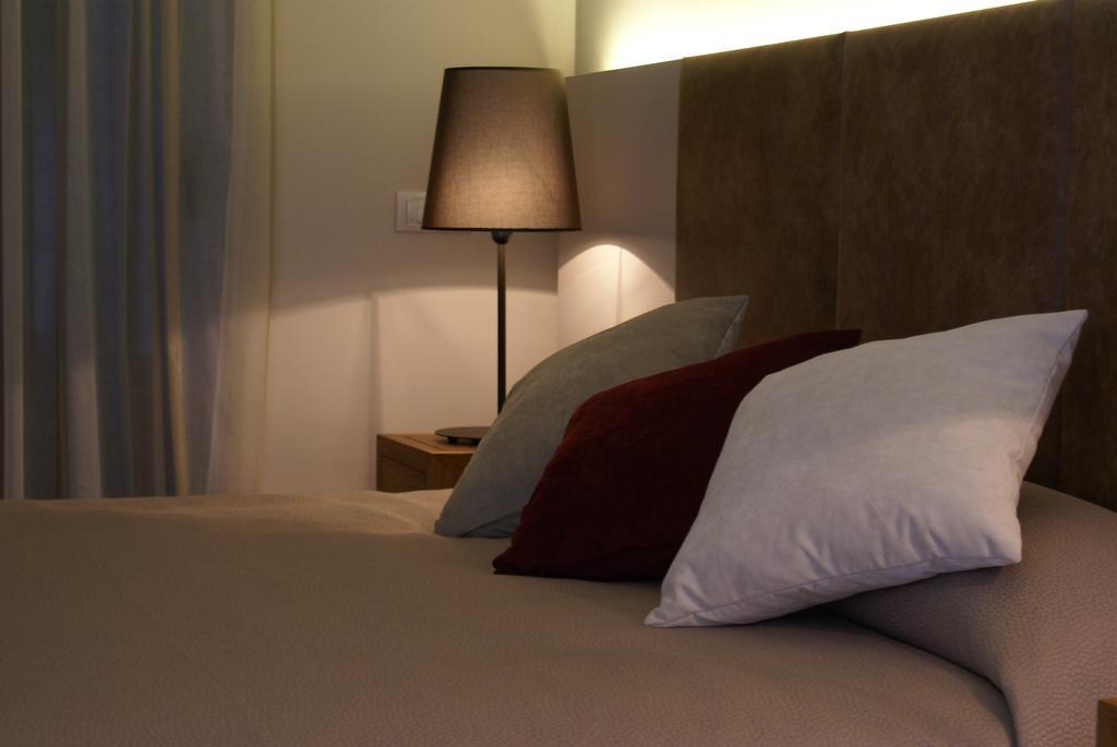 Aparthotel K Figueres  Zimmer foto