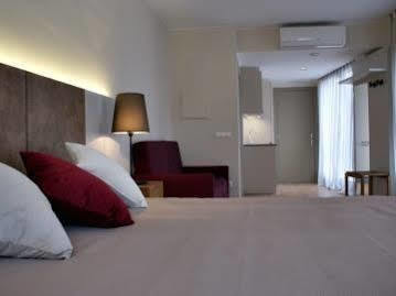 Aparthotel K Figueres  Exterior foto